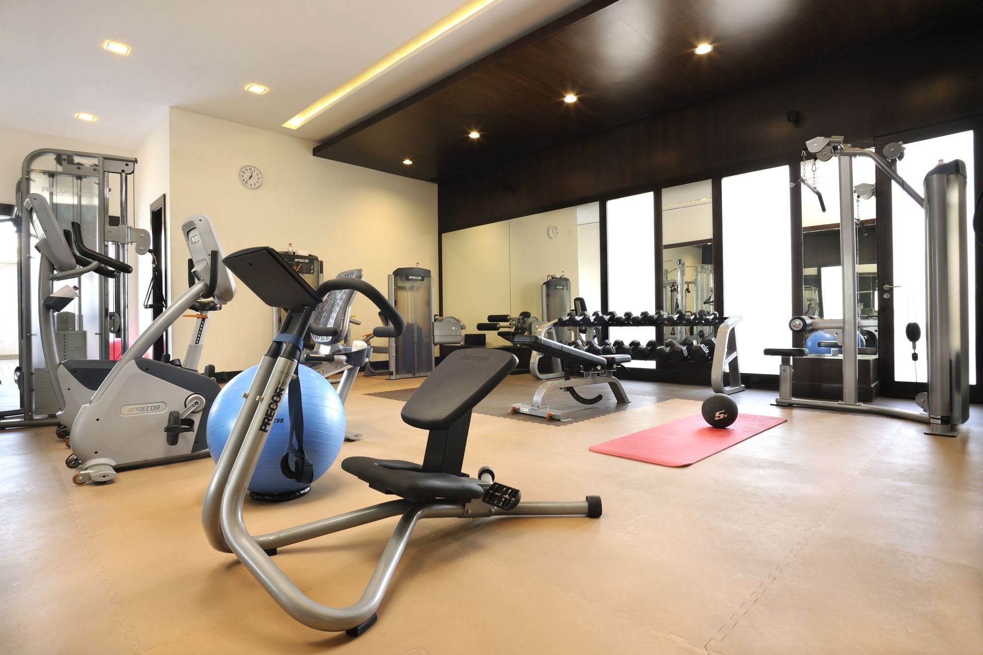 Hotel Doubletree By Hilton Gurgaon New Delhi Ncr Exterior foto